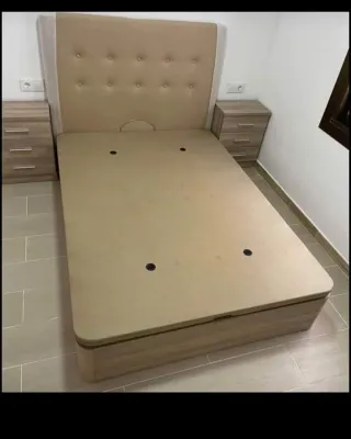 CAMA CON COLCHÓN