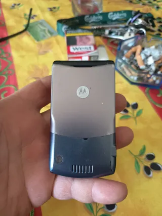 Motorola RAZR V3i Argento
