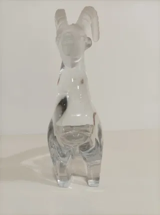Figura de cristal cabra montesa