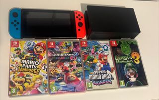 Nintendo Switch + 4 Juegos