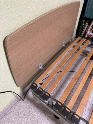 Cama articulada eléctrica madera y metal