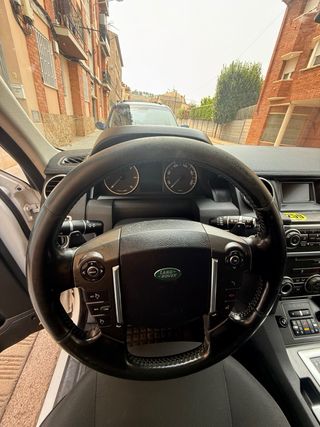 Land Rover Discovery 2014