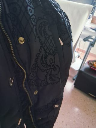 Chaqueta Desigual Bordada Negra Talla S