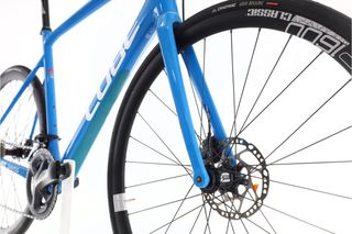 Cube Attain (carretera) t.56 Reacondicionada