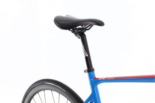 Cube Attain (carretera) t.56 Reacondicionada