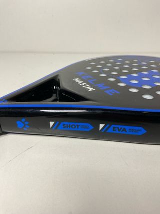 : Pala Padel Kelme Mastin Negra y Azul