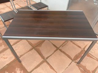 Mesa marrón 120x95 cm