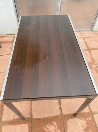 Mesa marrón 120x95 cm