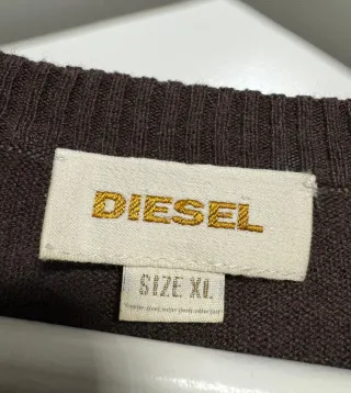 Jersey Diesel Cuello Pico Talla XL Algodón y Lana