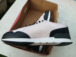 Zapatillas Puma Adaptor Rosa y Gris