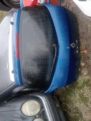 Portón Renault Clio 3 Puertas Azul