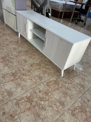 Mueble TV bajo madera y metal