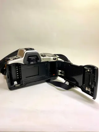 Cámara Minolta Dynax 500si probada y funcionando