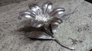 Flor Cenicero Plateado