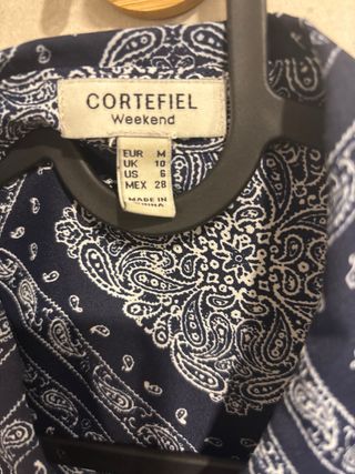 Camisa estampada mujer azul marino