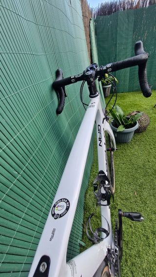 Bicicleta Pinarello Gan Talla 57,5cm - 2020