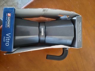 Monix Vitro Noir Cafetera Italiana de Aluminio, 12 Tazas de Capacidad, Mango termoresistente, Recubrimiento Antiadherente, Fácil