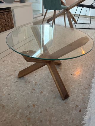 Mesa auxiliar cristal y madera