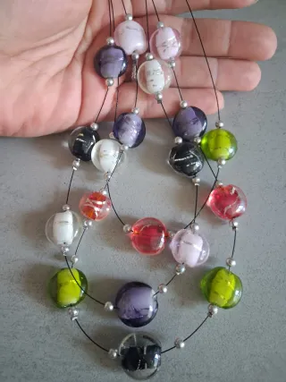 Collar multicolor con cuentas de cristal