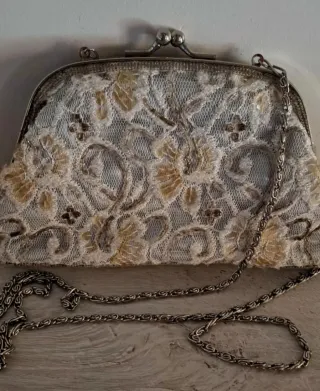 Pochette gioiello pizzo e perline
