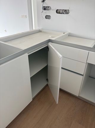 Se  realizan trabajos en madera
