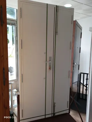 Puerta residencial aluminio