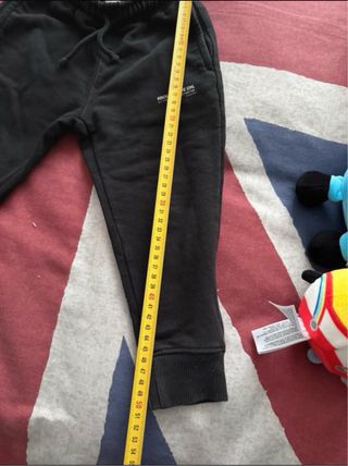 Chándal negro niño