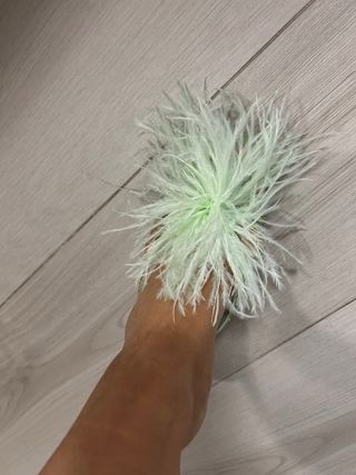 Sandalias Zara Talla 37 Plumas y Pedrería