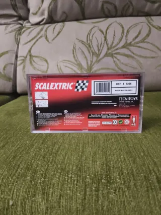 Scalextric Aston Martin DBR9