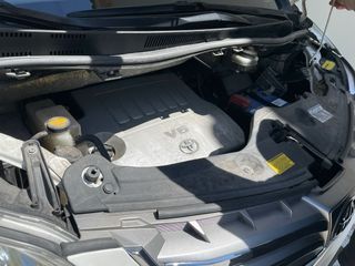 Toyota Alphard V6 Executive Lounge VIP