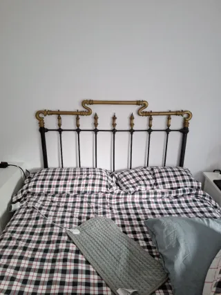 Cabecero de cama antiguo metal dorado