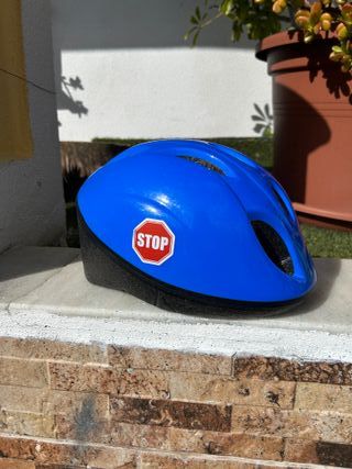 Bicicleta menino + capacete + câmara ar extra