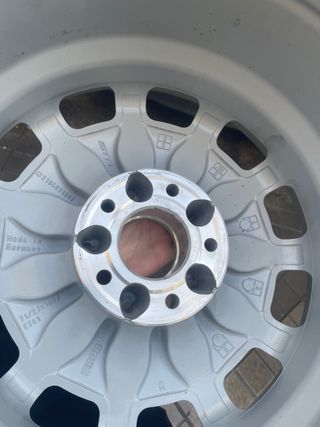 Llantas Mercedes 16” Nuevas Caja