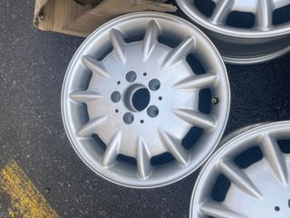 Llantas Mercedes 16” Nuevas Caja