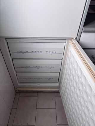 Nevera combi blanca Disponible hasta 16/03