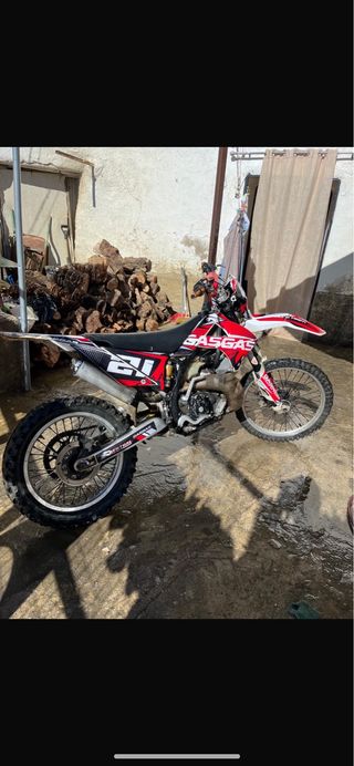 Gas Gas Enduro/Motocross Roja y Blanca