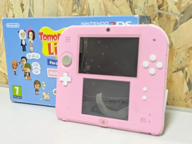 Nintendo 2DS edición limitada Tomodachi Life afbeelding 2