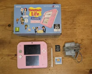 Nintendo 2DS edición limitada Tomodachi Life