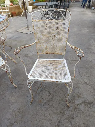 5 Sillas de Hierro Blancas