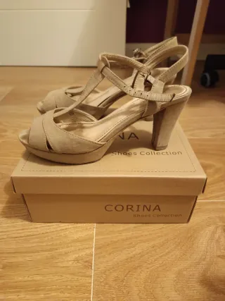 Sandalias Corina Beige Talla 37