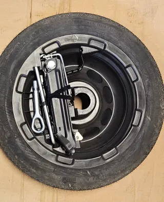 Kit Rueda de repuesto Continental T 125/90 R16 98M