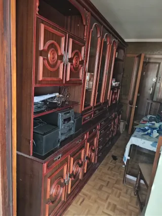 Regalo Mueble librería madera y cristal, gratis