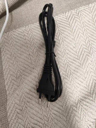 Cable de alimentación negro