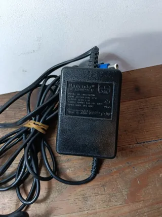 Accesorios Nintendo NES: Mandos y Adaptador