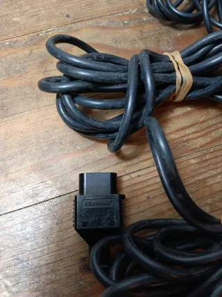 Accesorios Nintendo NES: Mandos y Adaptador