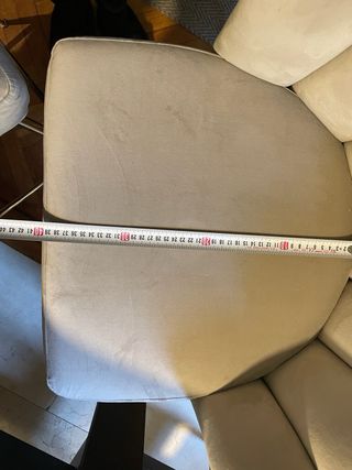 2 Taburetes de terciopelo beige y dorado 63cm alto