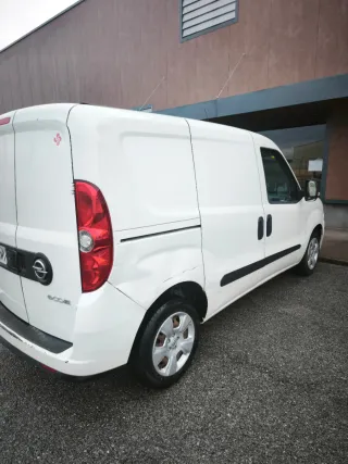 Opel Combo 2012