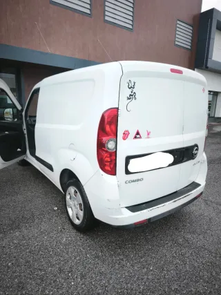 Opel Combo 2012