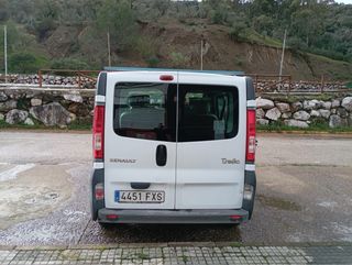 Renault Trafic camperizada