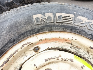 JUEGO LLANTAS LAND ROVER 23585R16